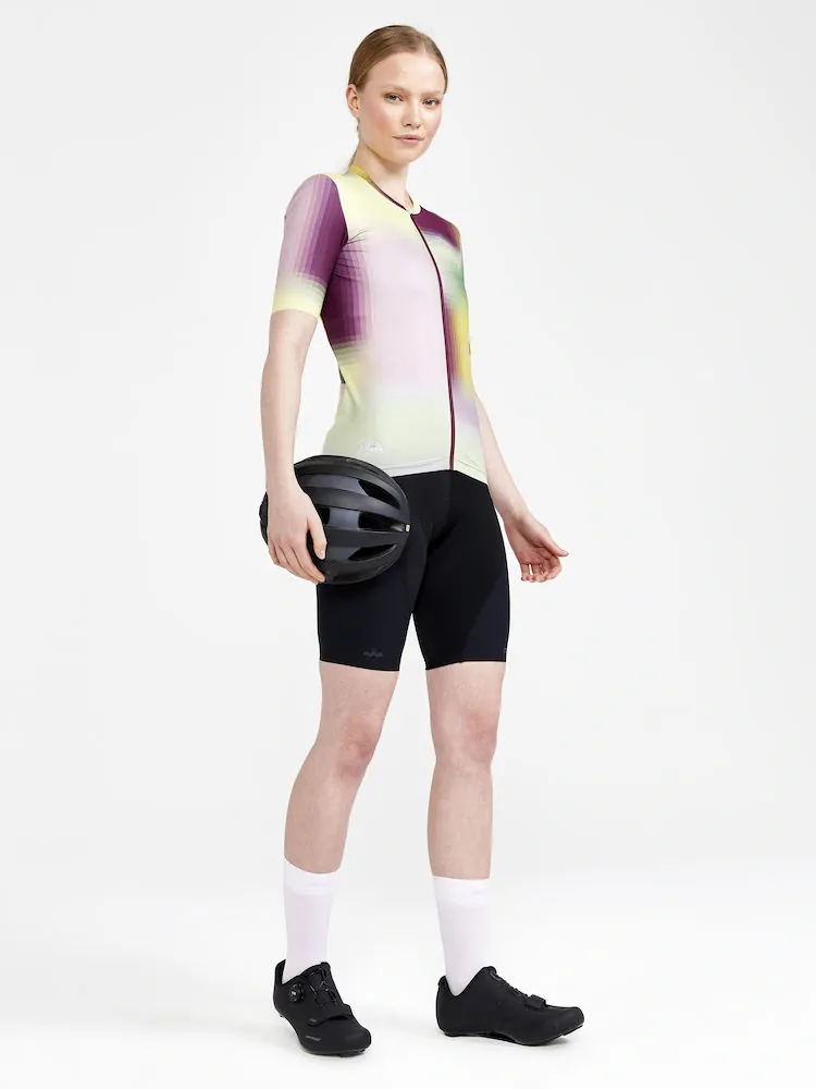 W Cyklodres CRAFT ADV Aero