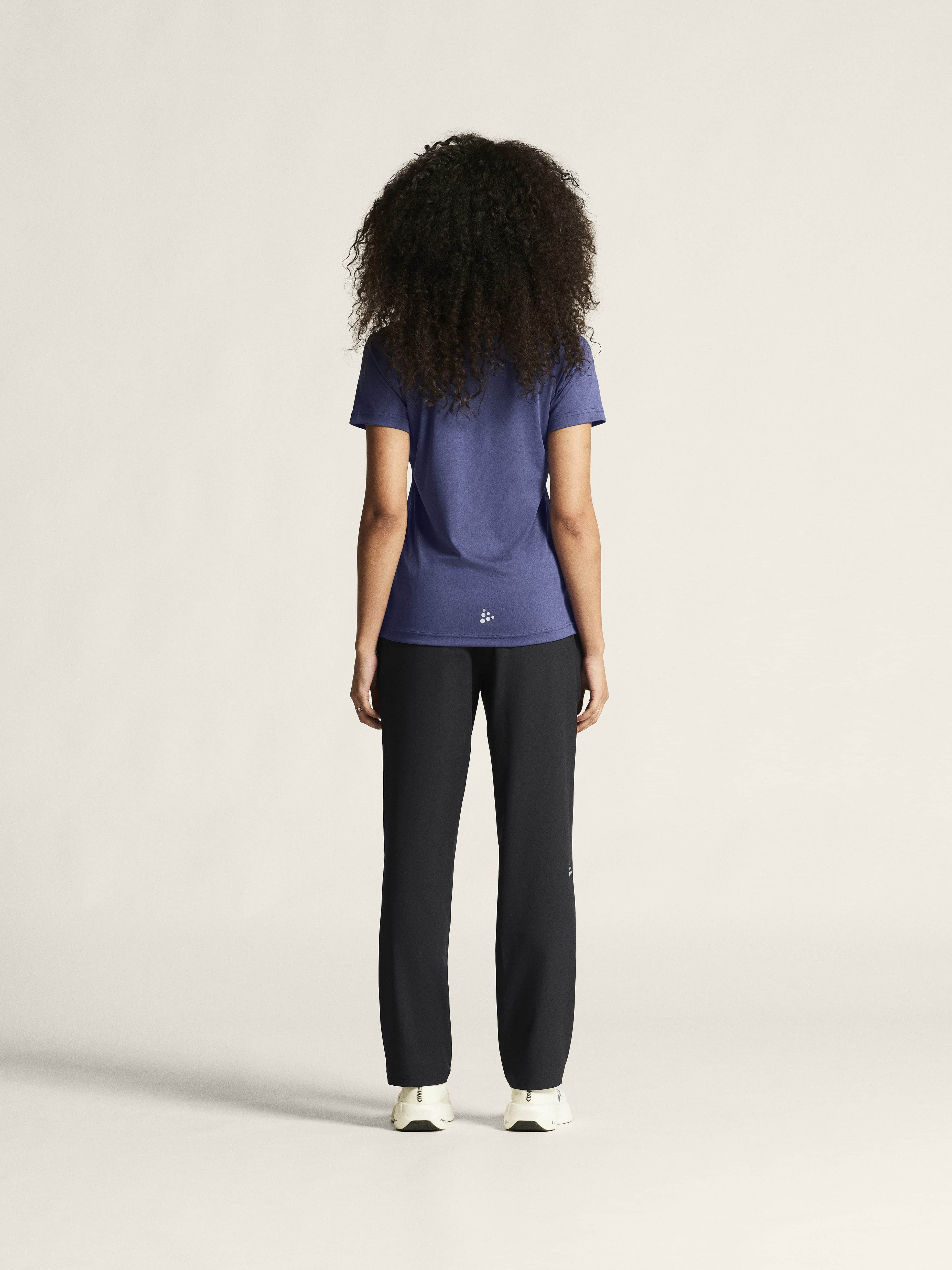 W Triko CRAFT CORE Essence Logo