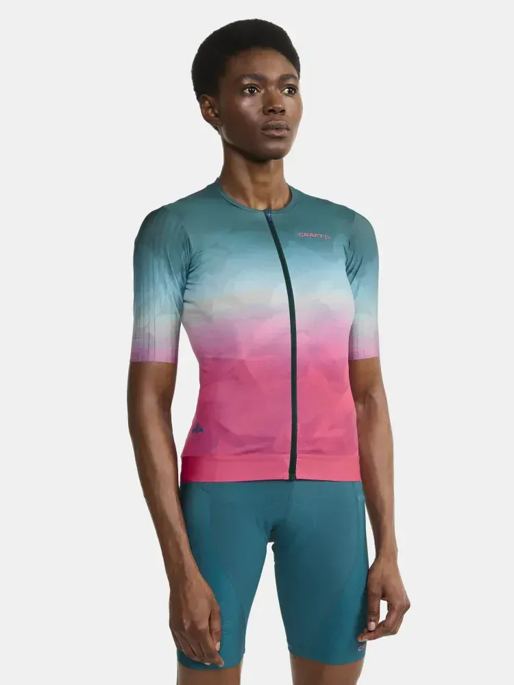W Cyklodres CRAFT ADV Aero