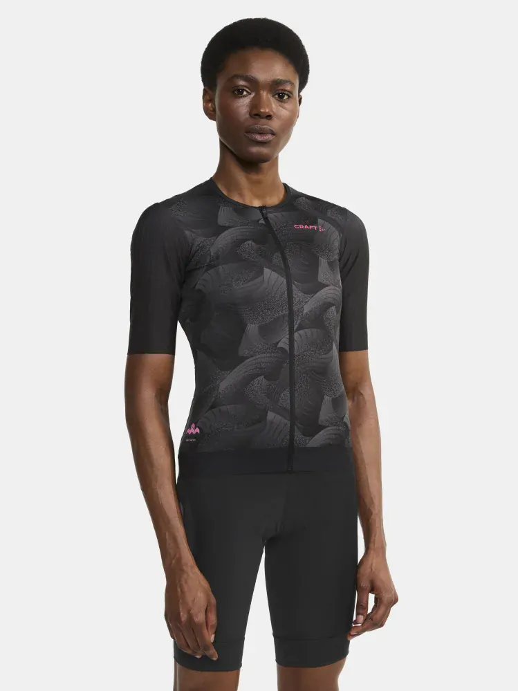 W Cyklodres CRAFT ADV Aero