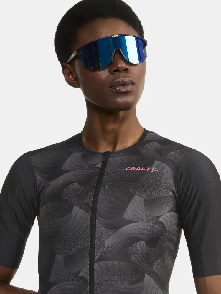 W Cyklodres CRAFT ADV Aero