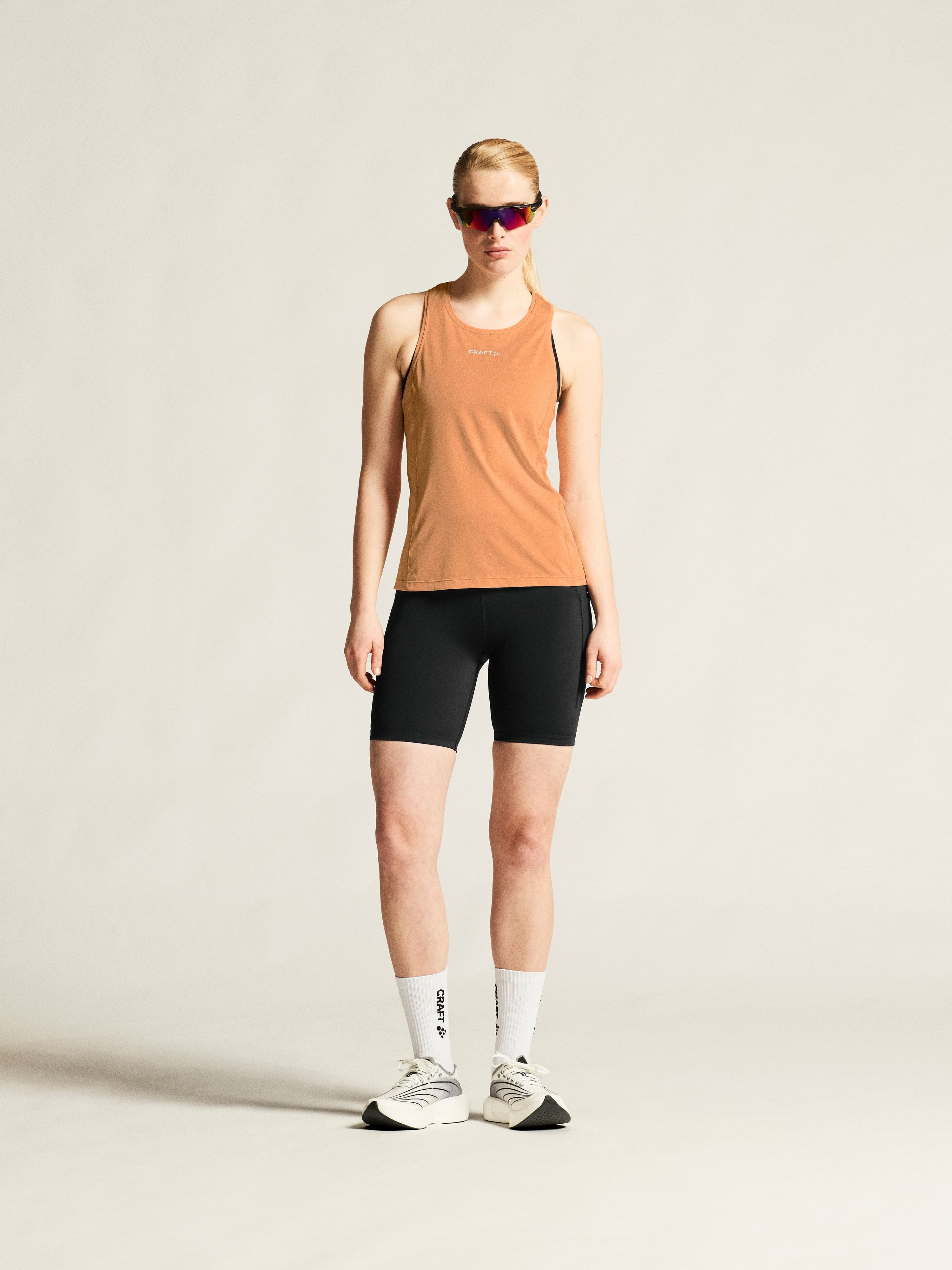 W Tílko CRAFT  ADV Essence 2