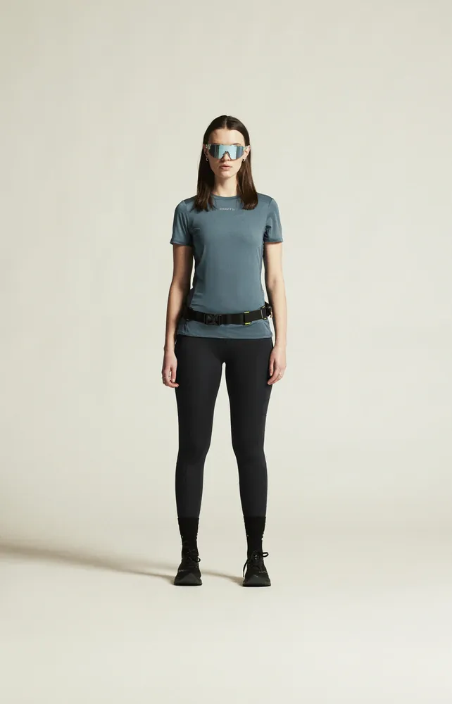 W Triko CRAFT ADV Essence SS 2