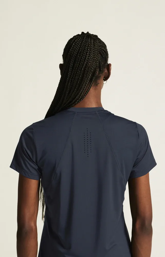 W Triko CRAFT ADV Essence SS 2