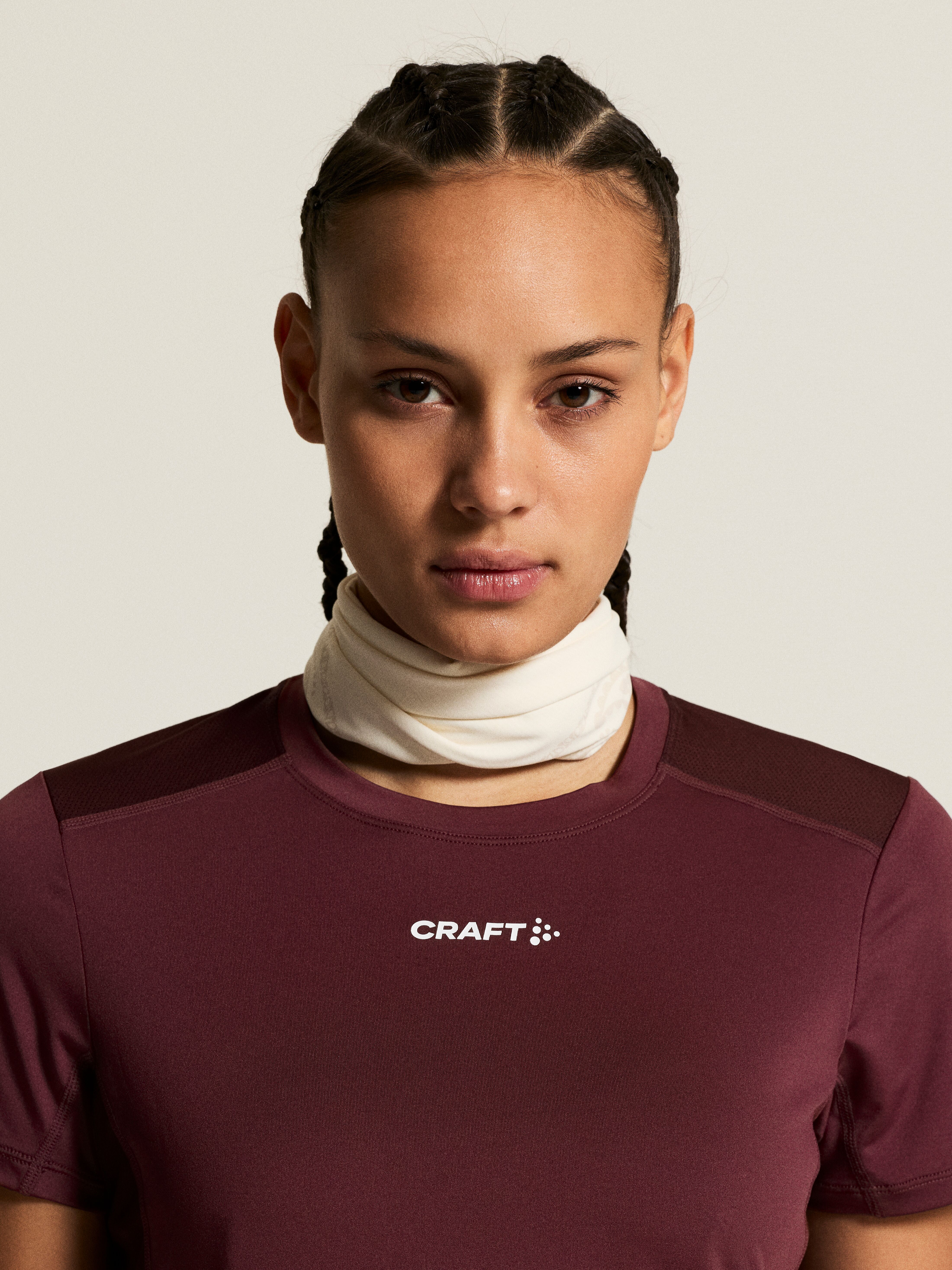 W Triko CRAFT ADV Essence SS Tee 2