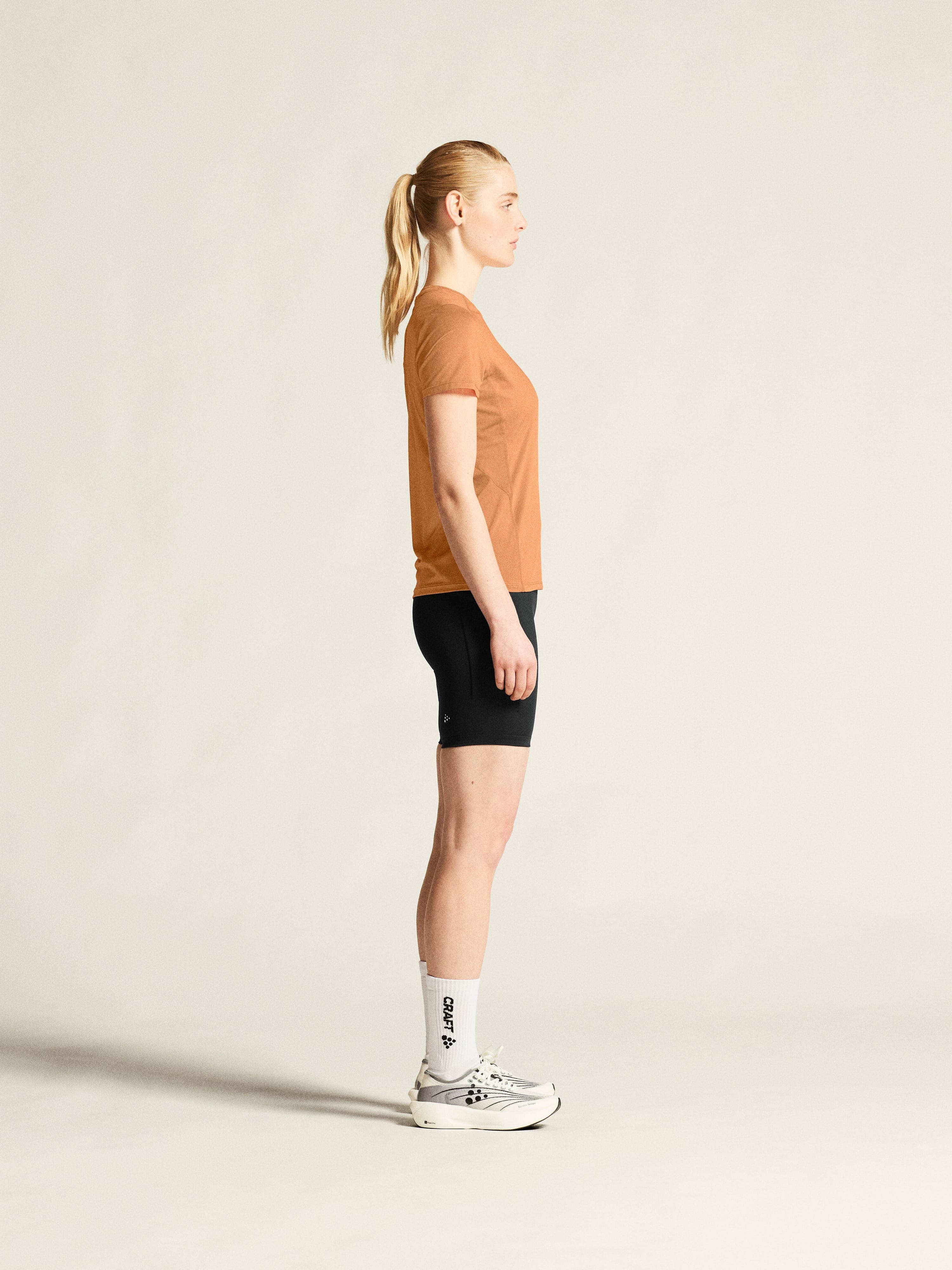 W Triko CRAFT ADV Essence SS 2