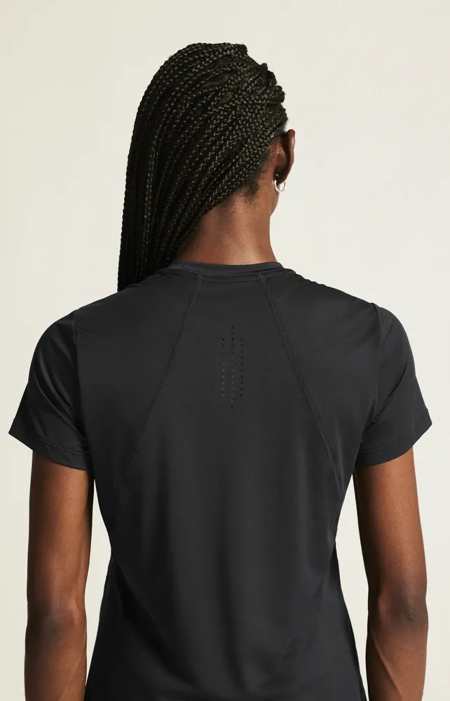 W Triko CRAFT ADV Essence SS 2