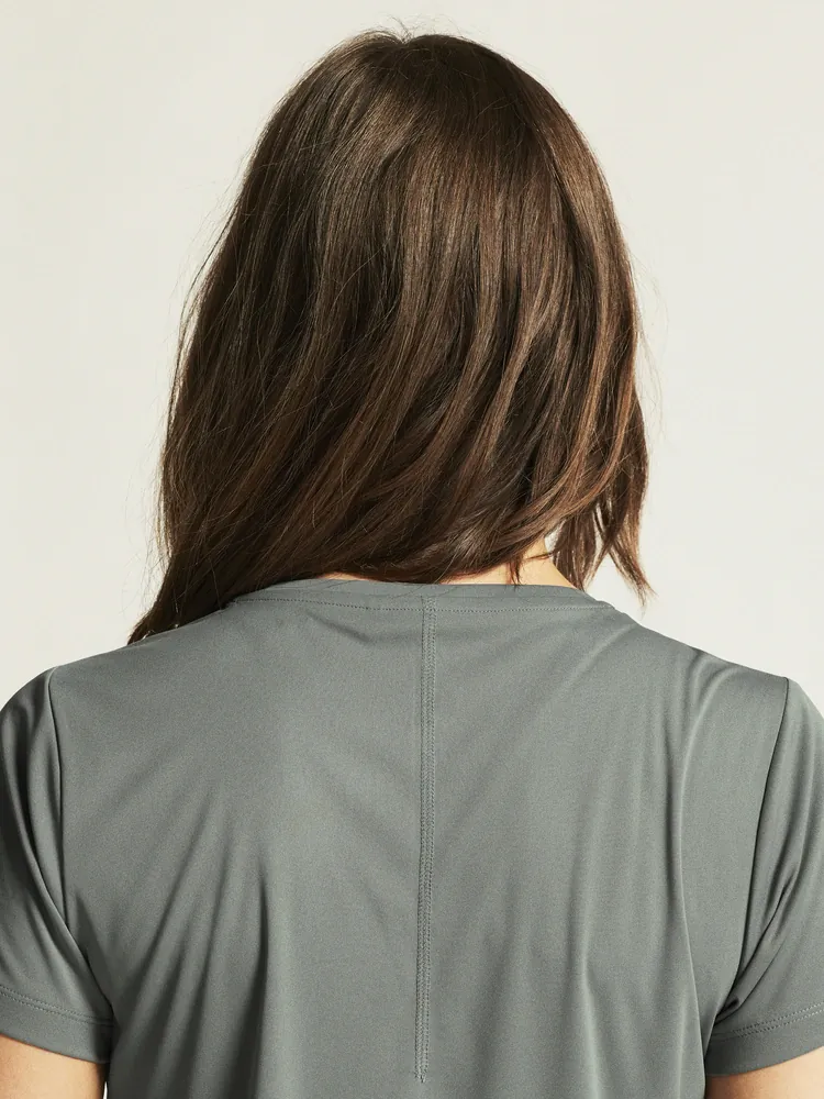 W Triko CRAFT CORE Essence 2