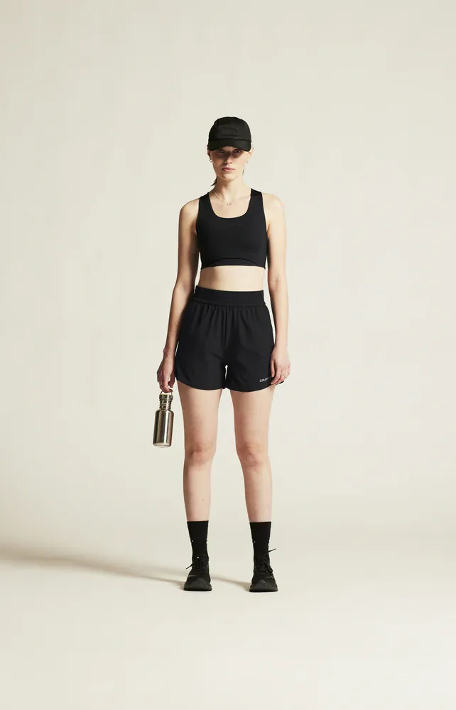 W Šortky CRAFT CORE Essence