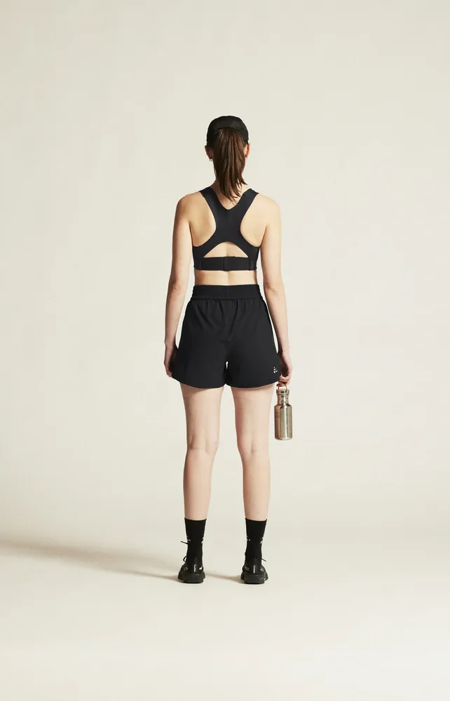 W Šortky CRAFT CORE Essence