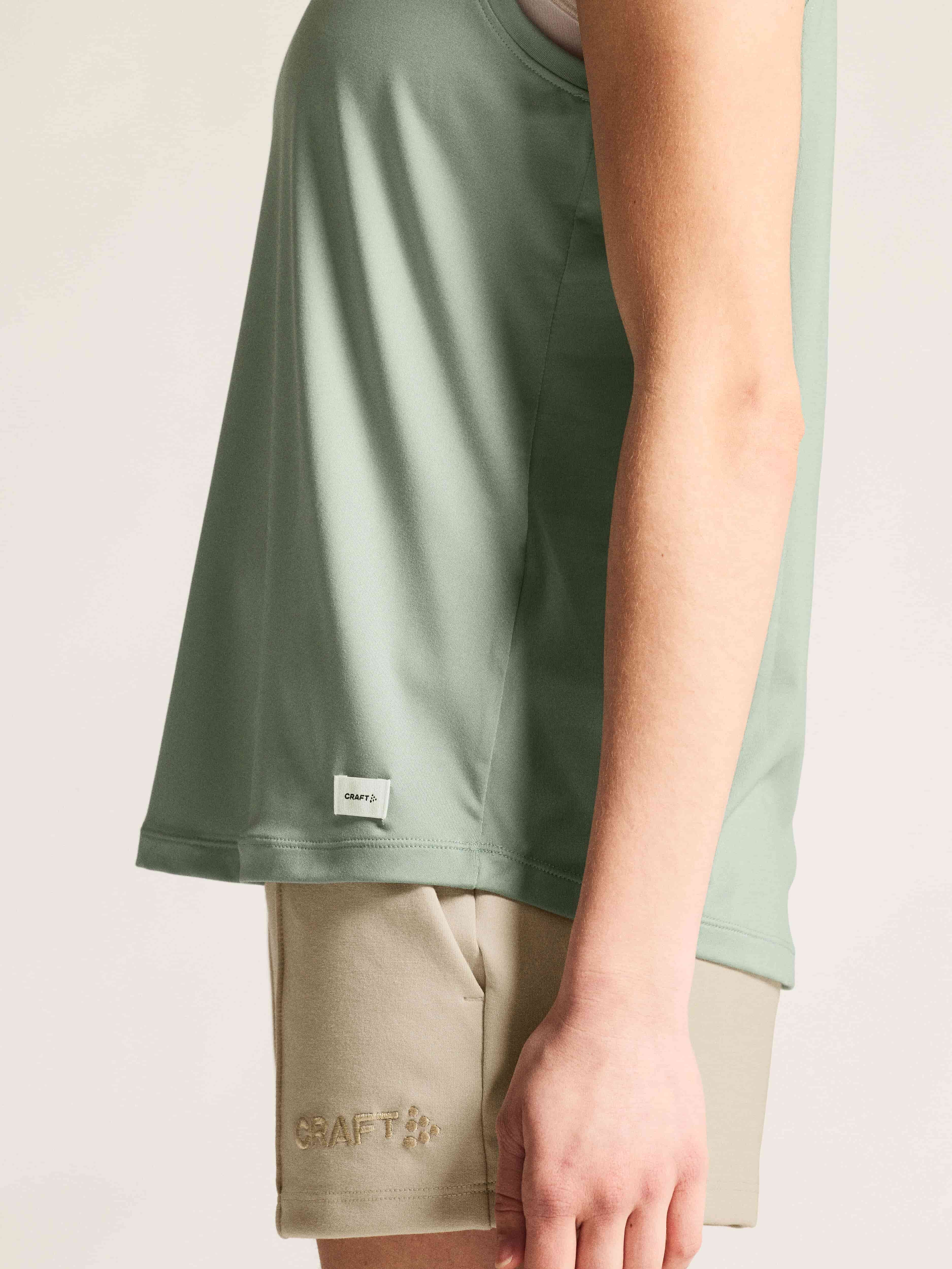 W Nátělník CRAFT Collective