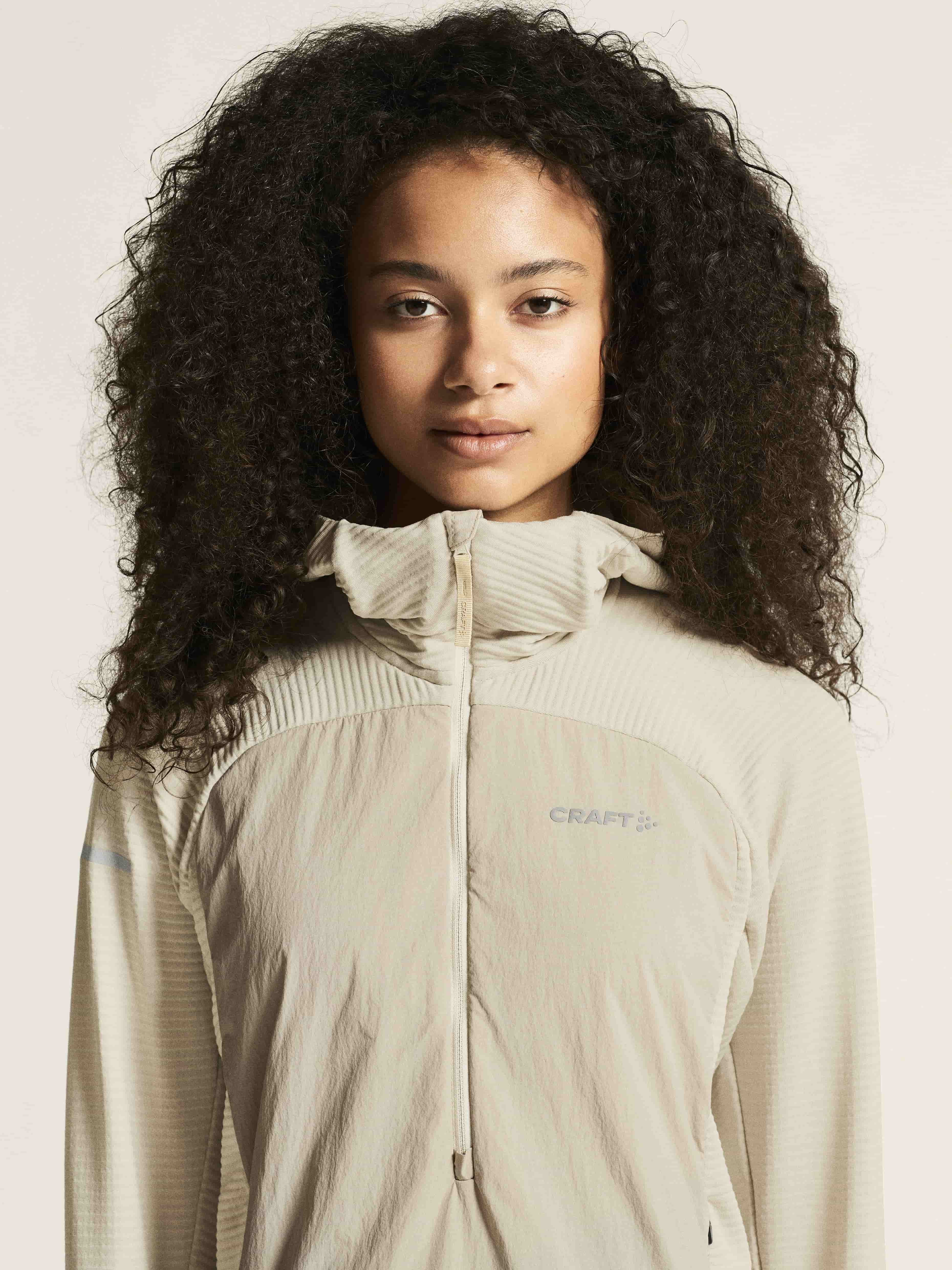 W Bunda CRAFT SubZ Light Hood