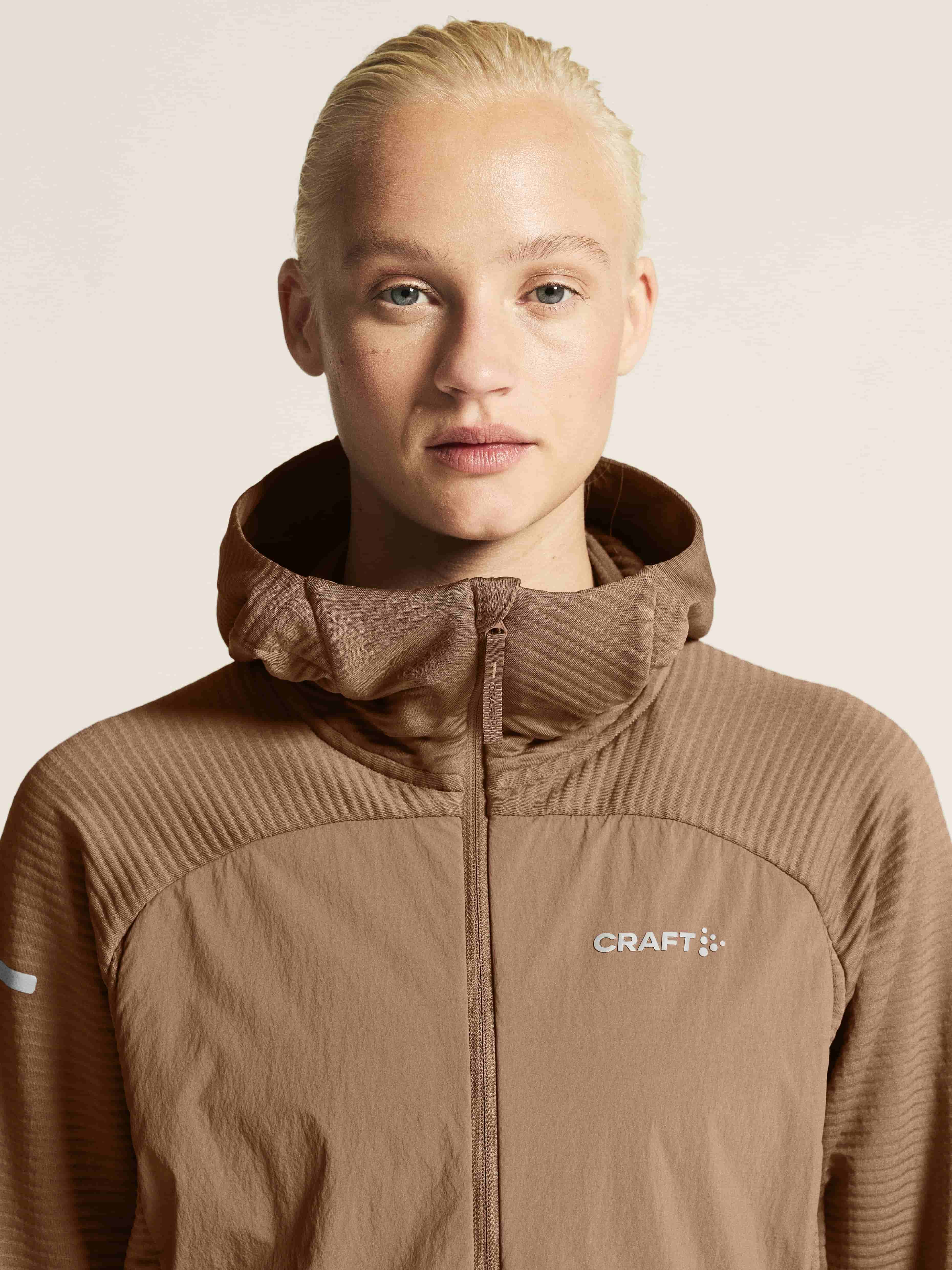 W Bunda CRAFT SubZ Light Hood