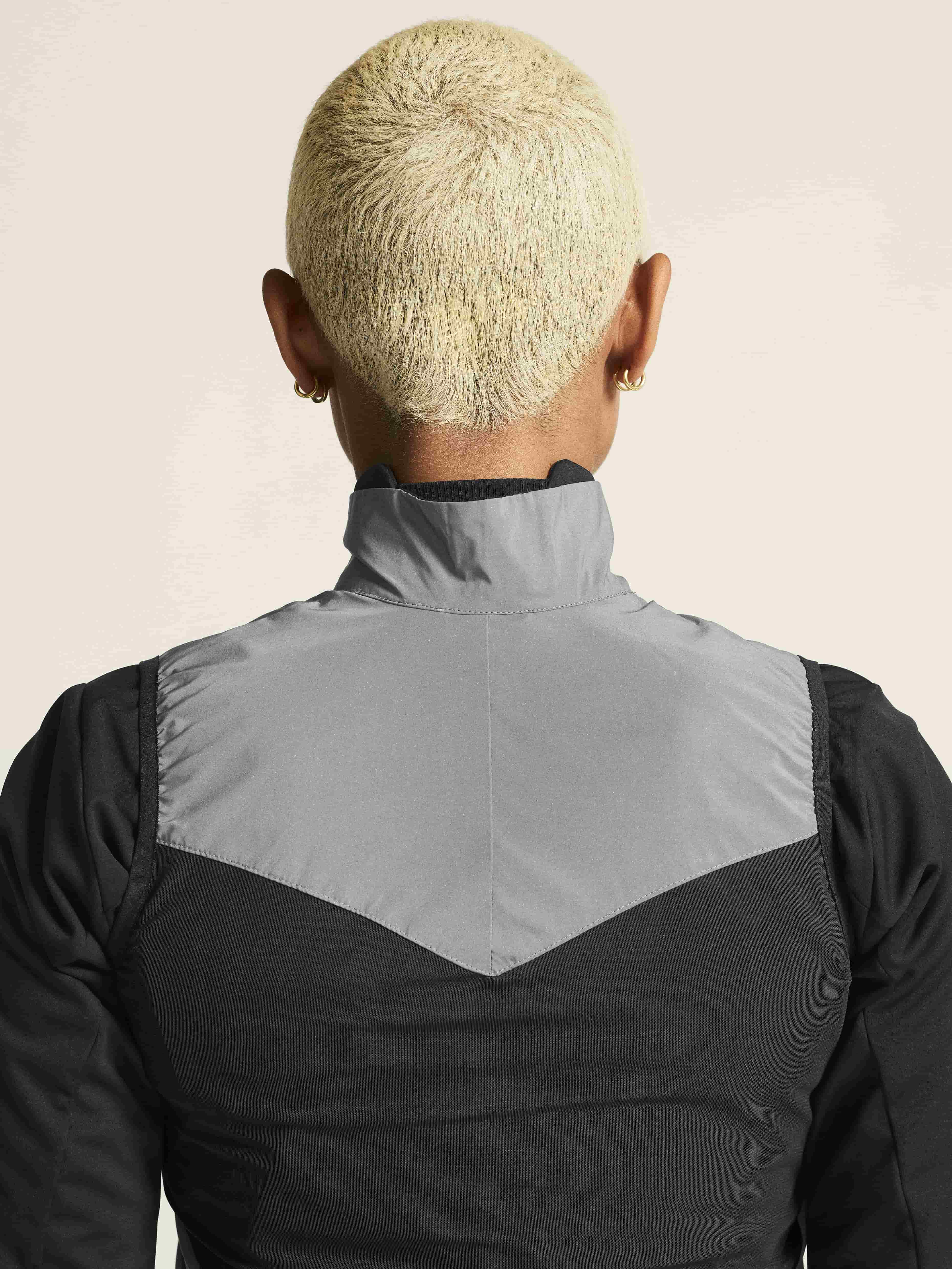 W Cyklovesta CRAFT ADV Essence Lumen Wind