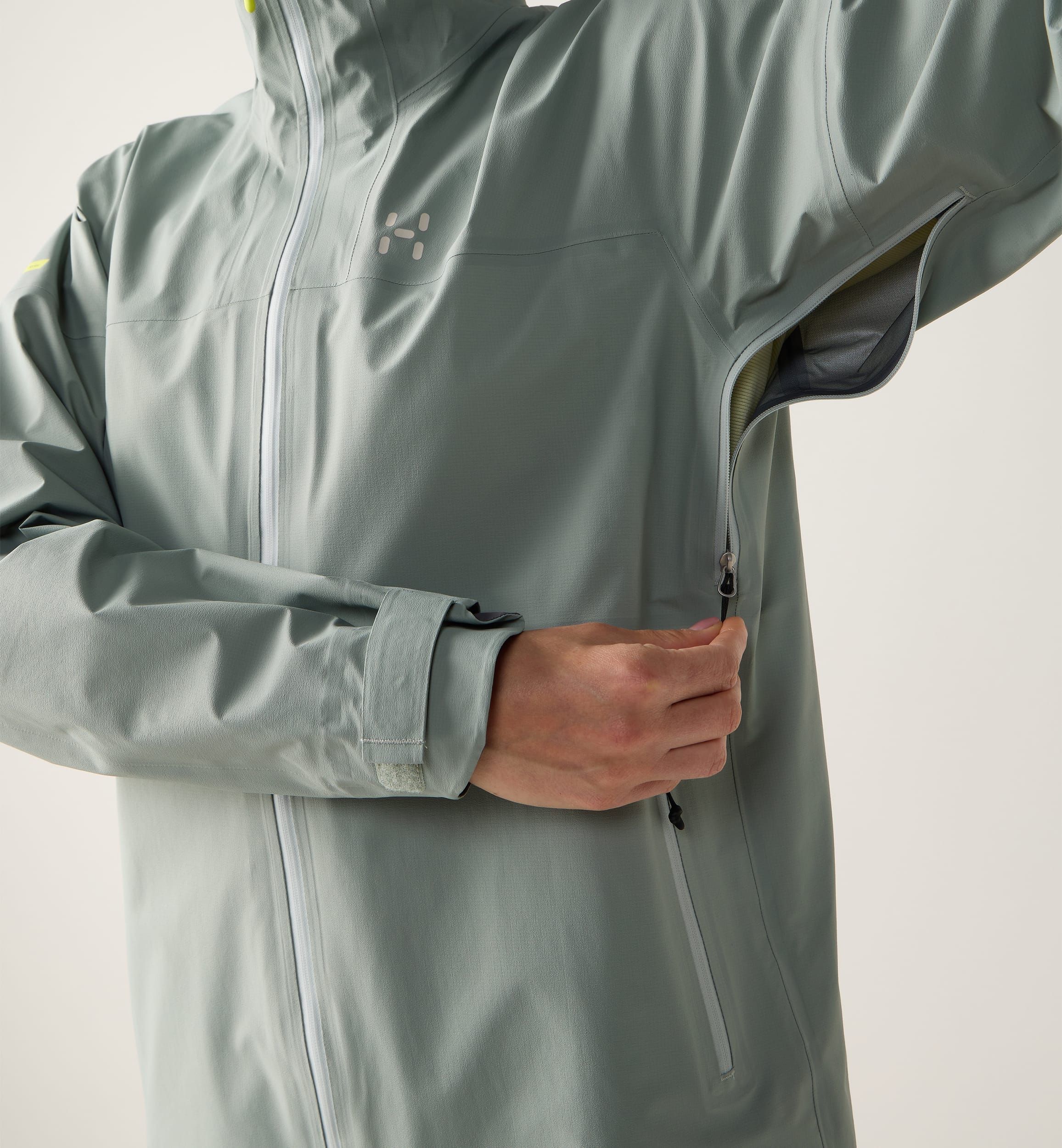 W Bunda HAGLÖFS L.I.M Airak GTX