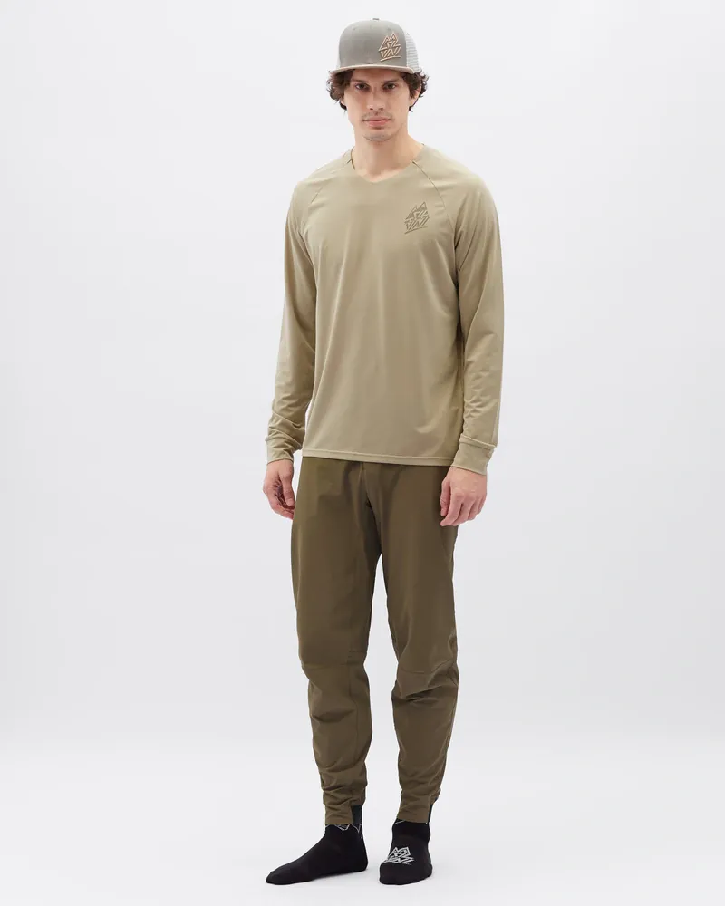 Cyklodres SILVINI CORTINO