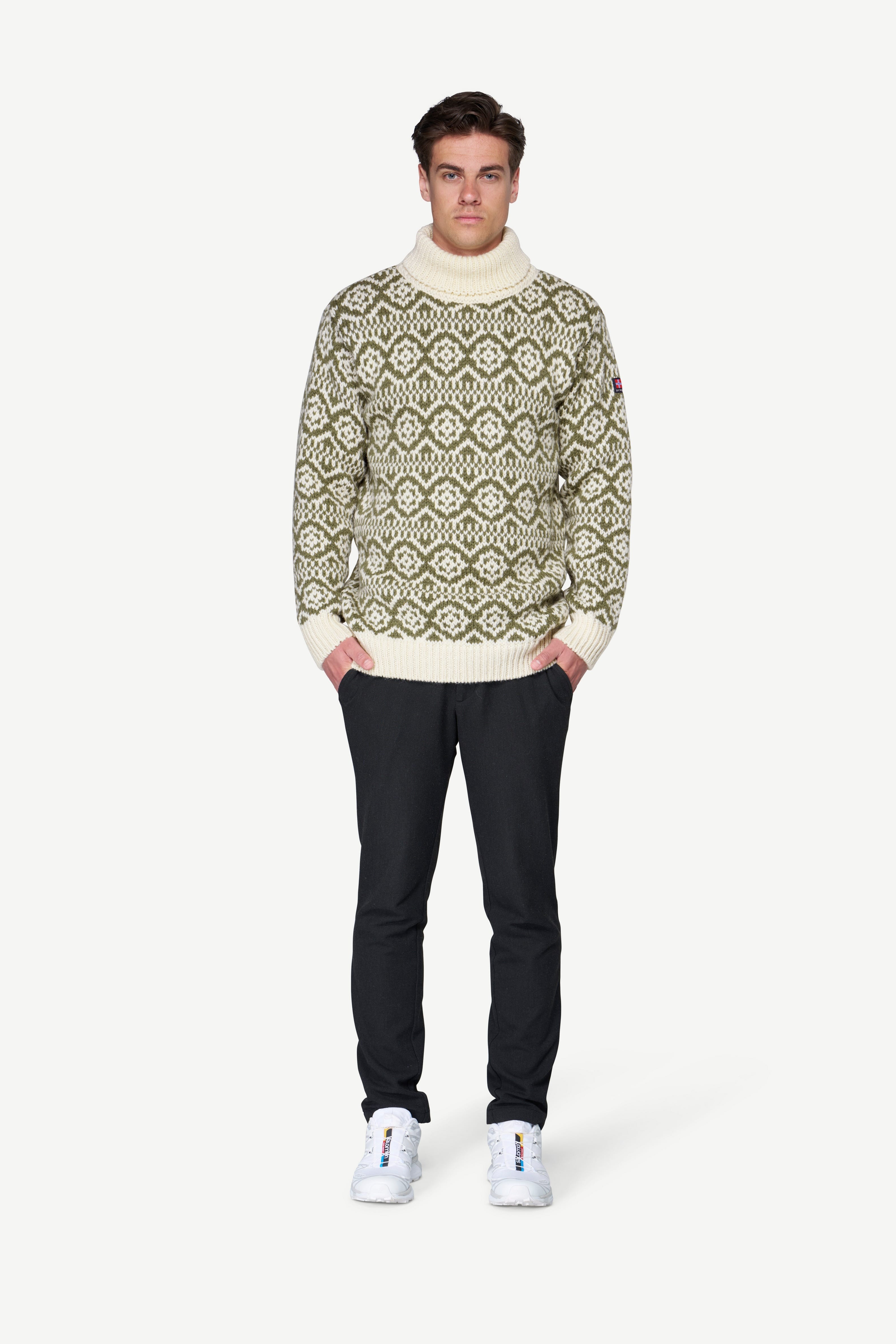 Svetr DEVOLD HODDEVIK WOOL