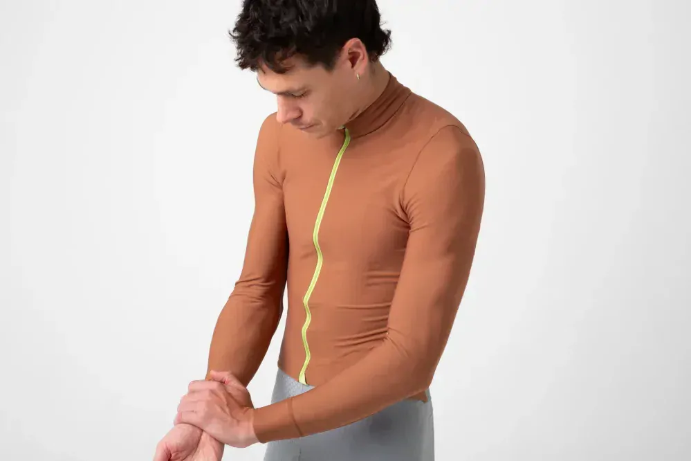Cyklodres ISADORE  Echelon Thermal Long Sleeve Jersey Argan Oil