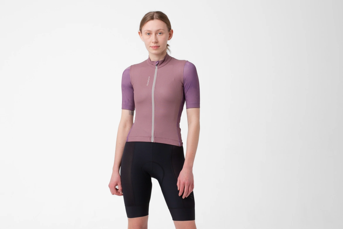 W Cyklodres ISADORE Signature Climber's Jersey Grape Shake