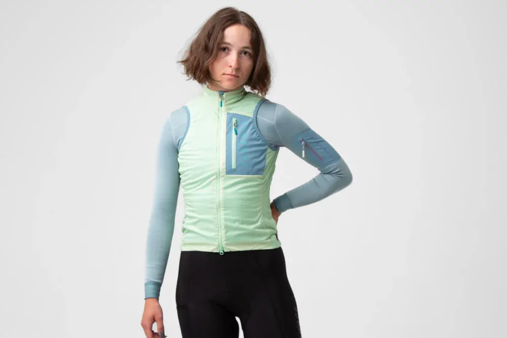 W Cyklovesta ISADORE Alternative Insulated Vest Seafoam Green
