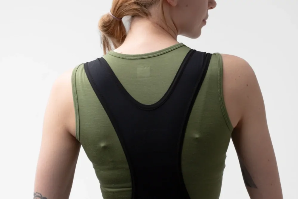 W Triko ISADORE Merino Sleeveless Baselayer Avocado