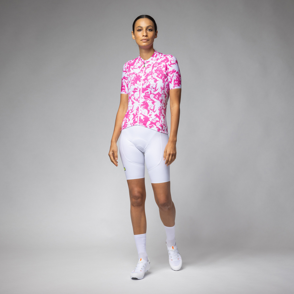 W Cyklodres ALÉ Essenza