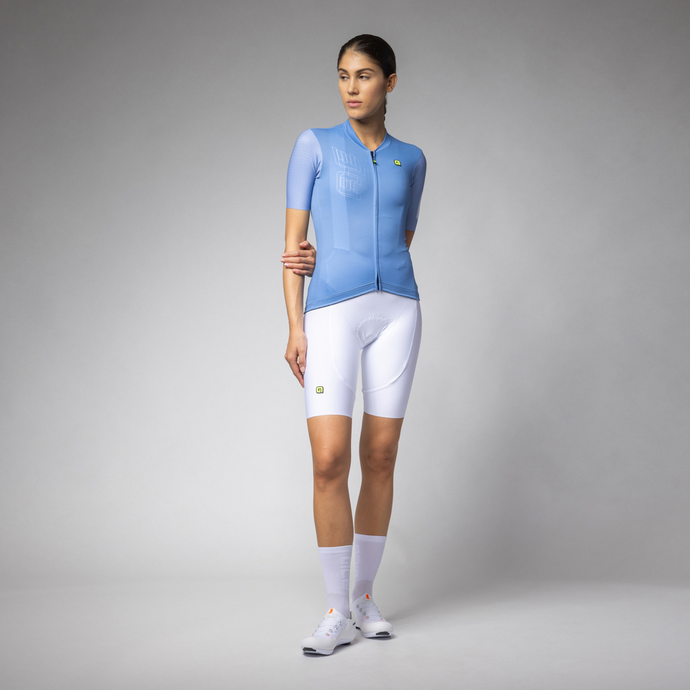 W Cyklodres ALÉ Follow me