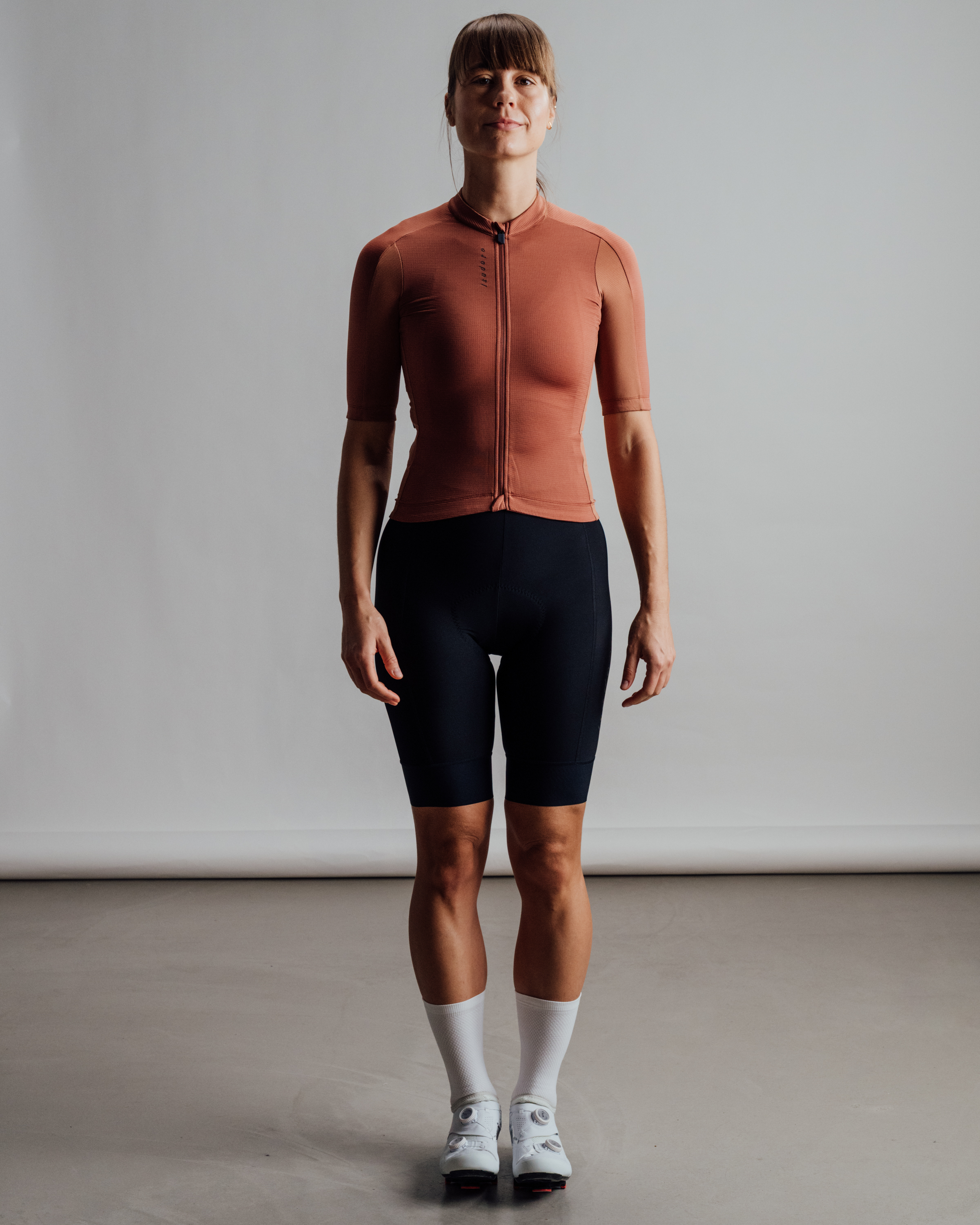 W Cyklodres ISADORE Signature Merino Tech