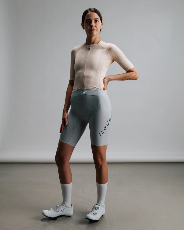 W Cyklodres ISADORE Alternative