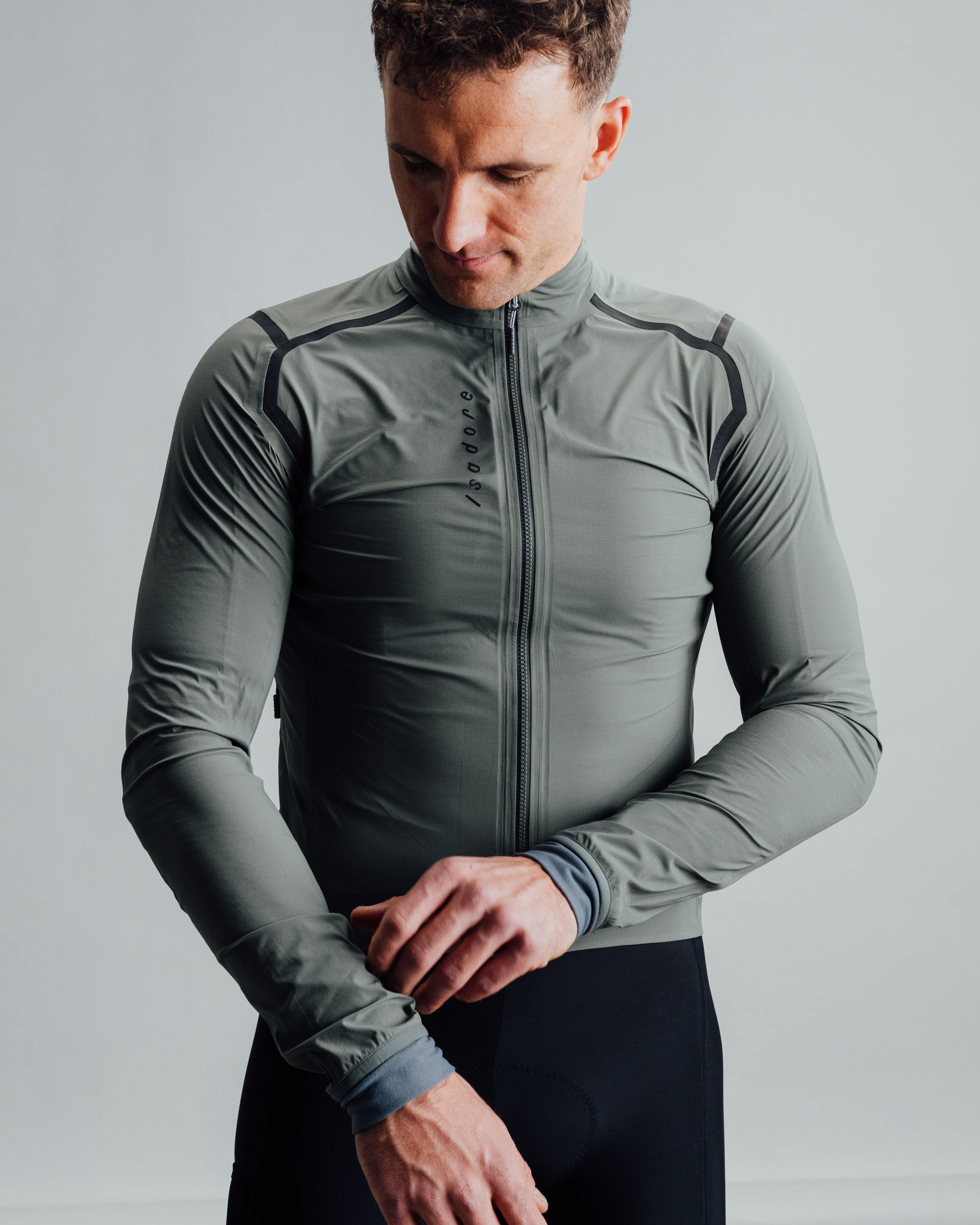 Cyklobunda ISADORE Rain