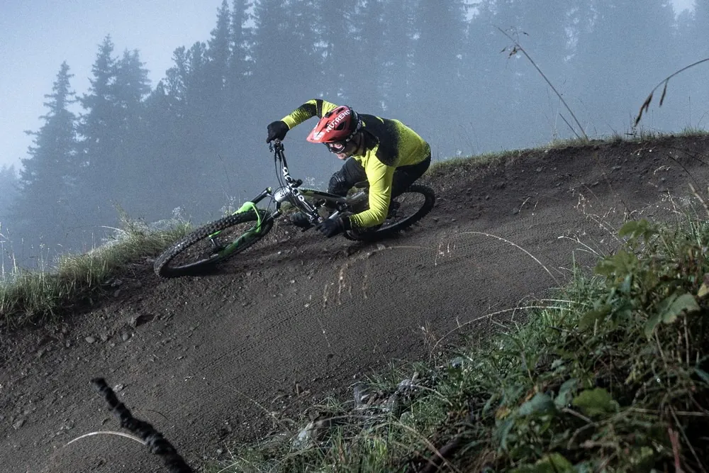 Cyklodres SILVINI CORTINO