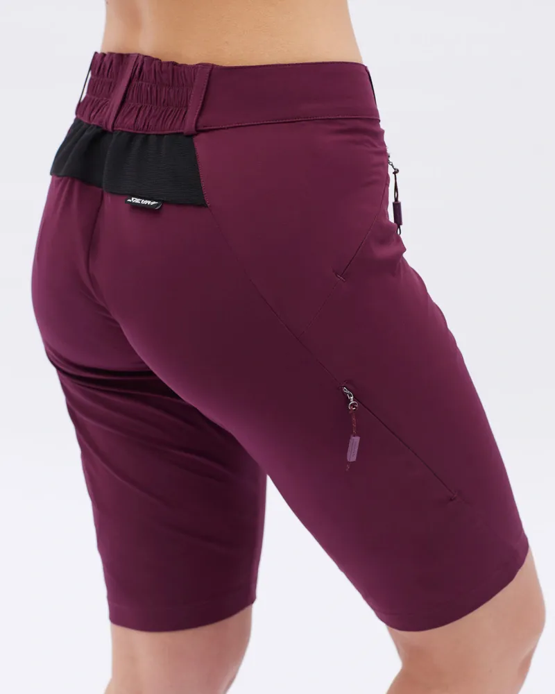 W Šortky SILVINI ALMA