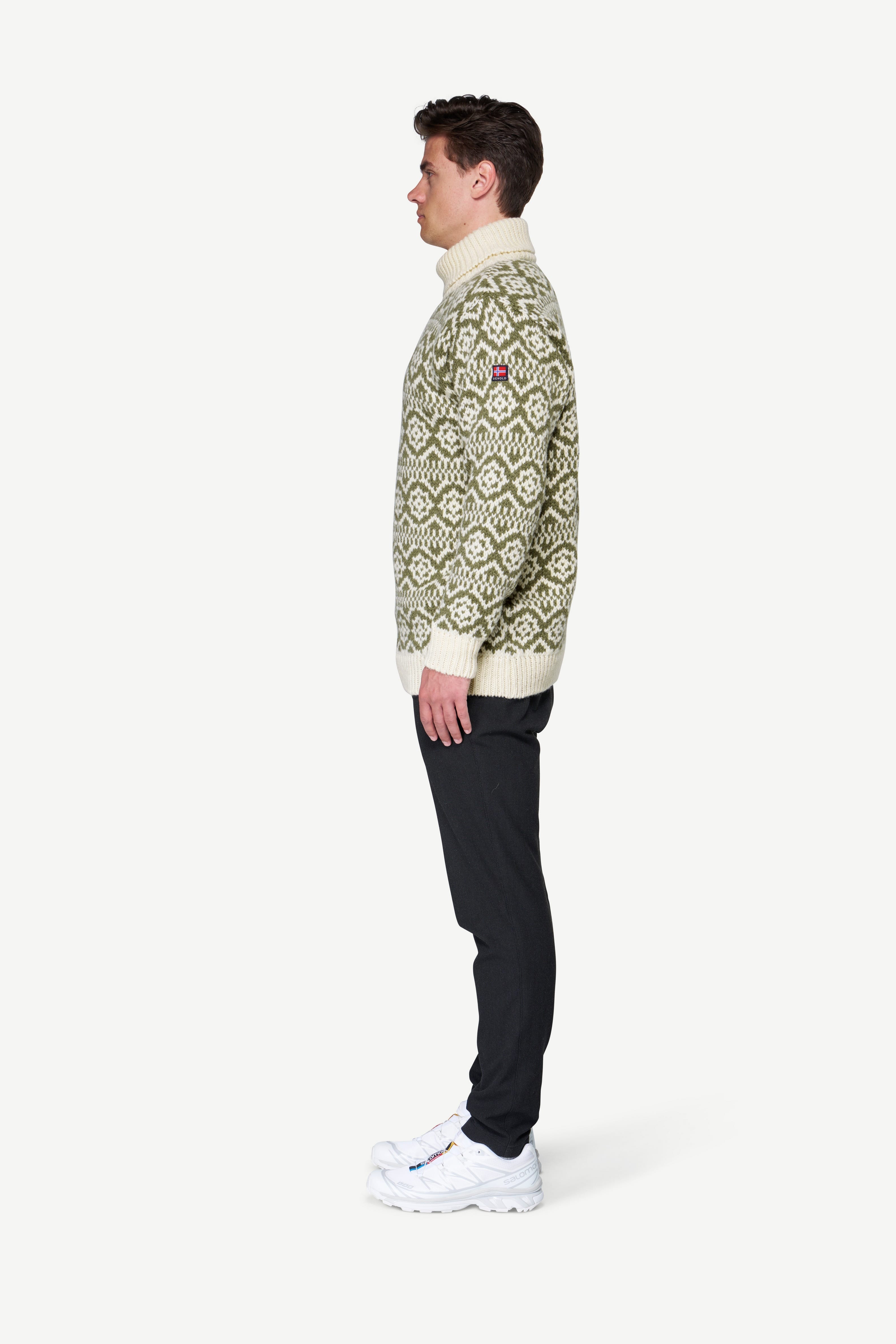 Svetr DEVOLD HODDEVIK WOOL