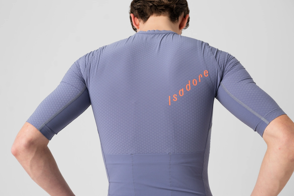Cyklodres ISADORE Echelon Aero