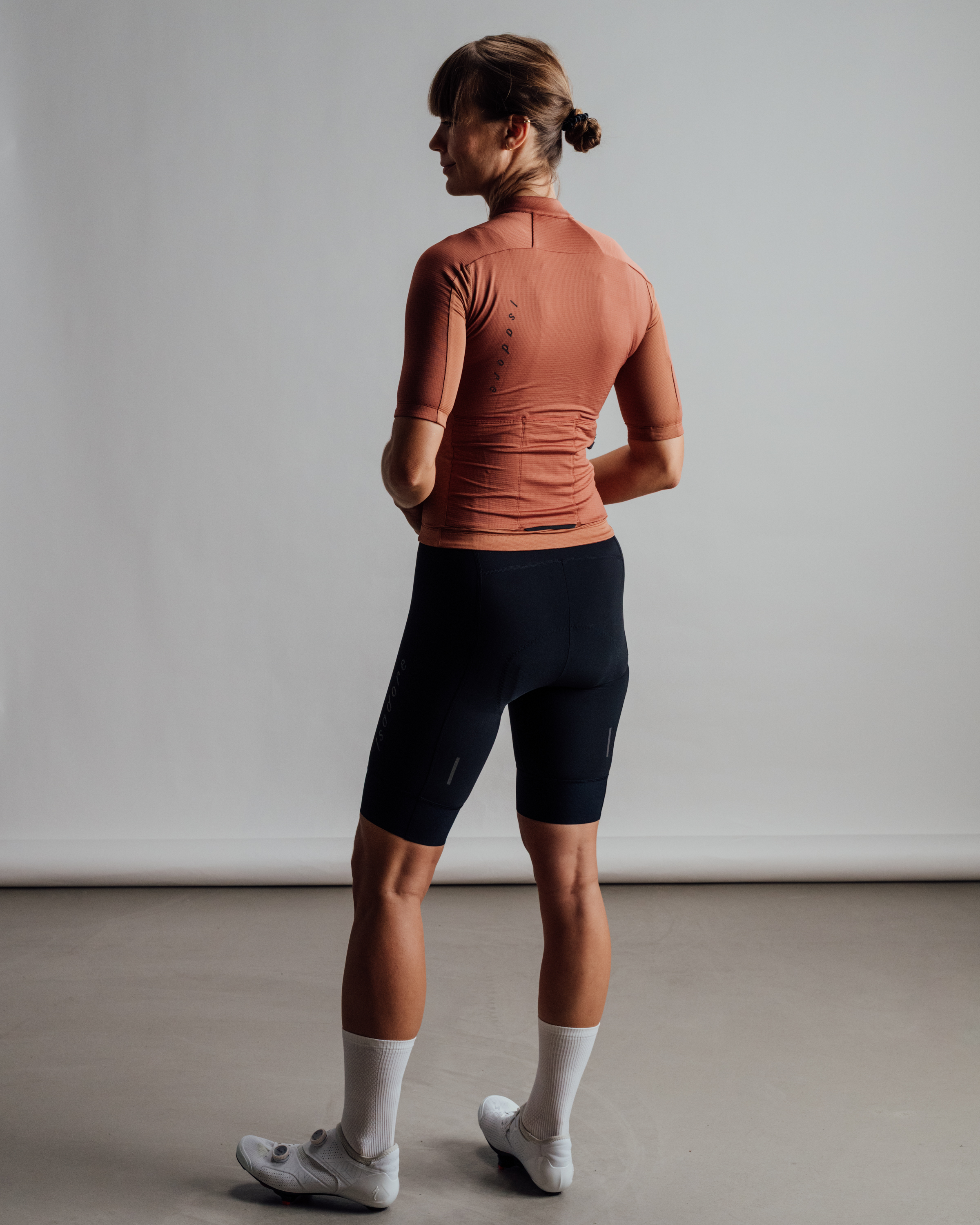 W Cyklodres ISADORE Signature Merino Tech