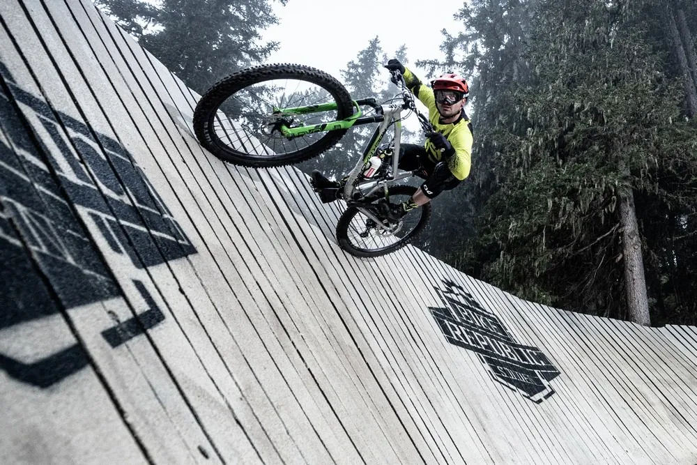 Cyklodres SILVINI CORTINO