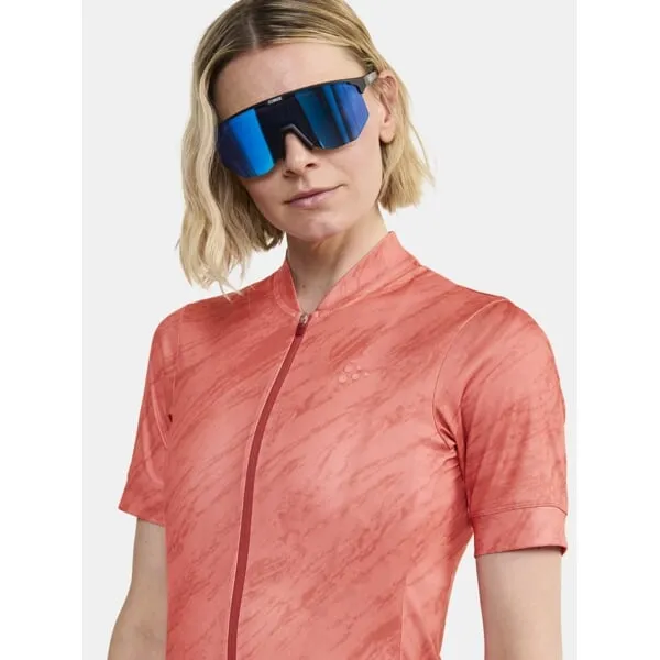 W Cyklodres CRAFT CORE Essence Regular