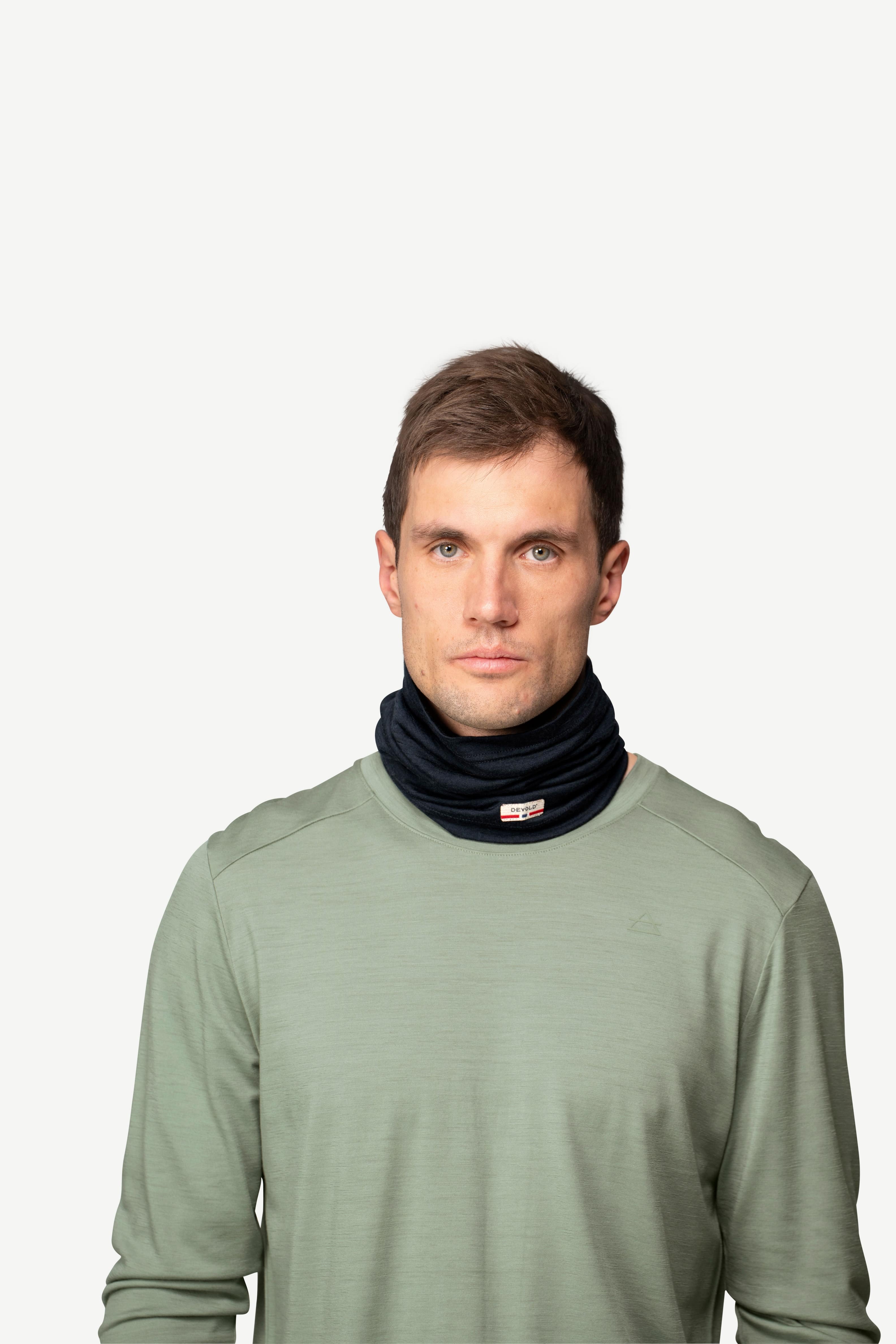 Nákrčník DEVOLD BREEZE PLUS MERINO 200