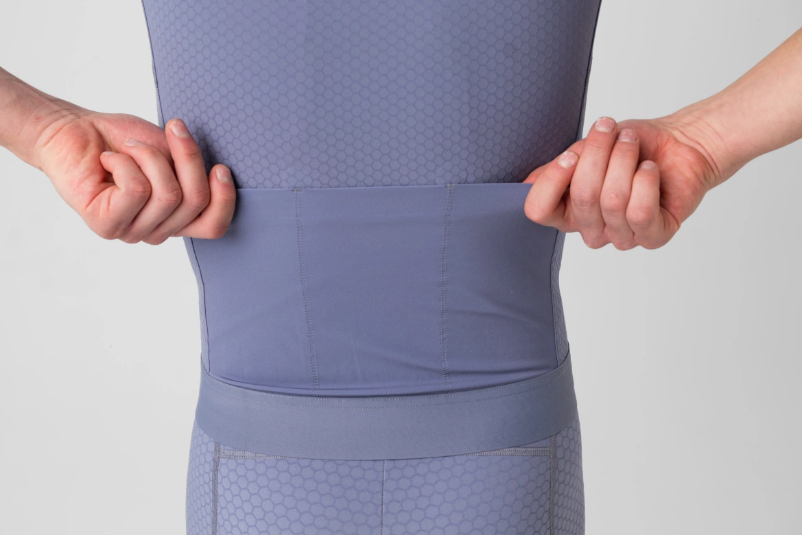 Cyklodres ISADORE Echelon Aero