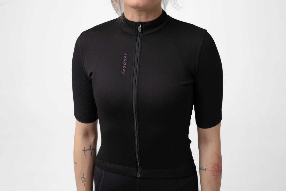 W Cyklodres ISADORE Signature