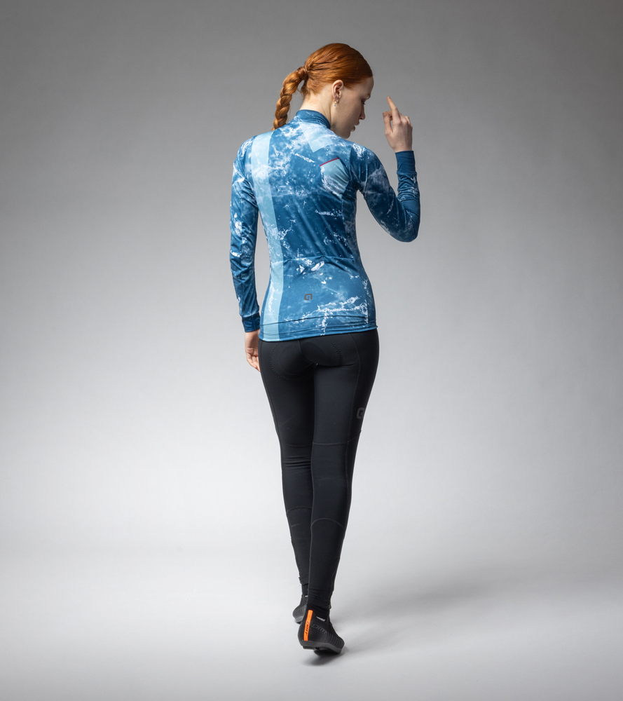 W Cyklodres ALÉ Icy