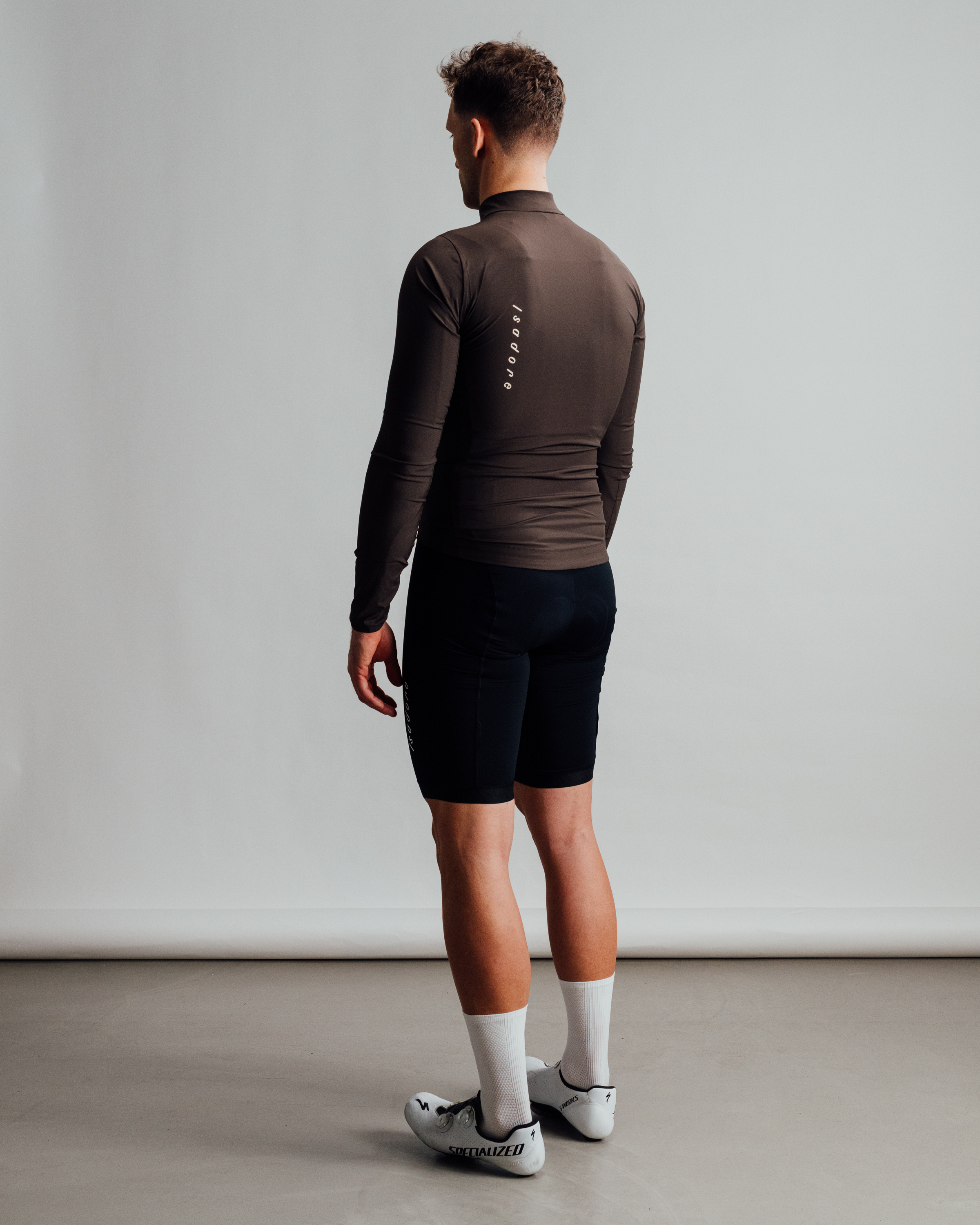 Cyklobunda ISADORE Wind