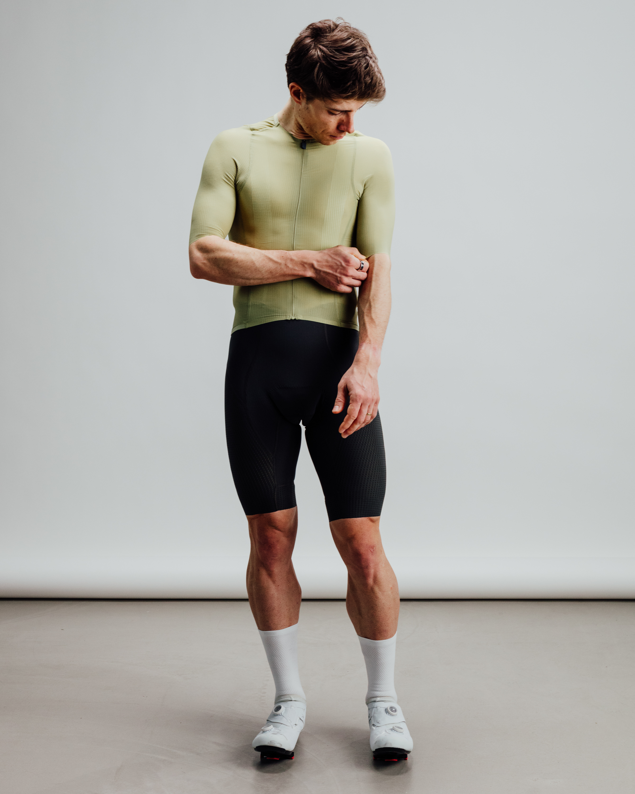 Cyklodres ISADORE Echelon Ultralight Aero