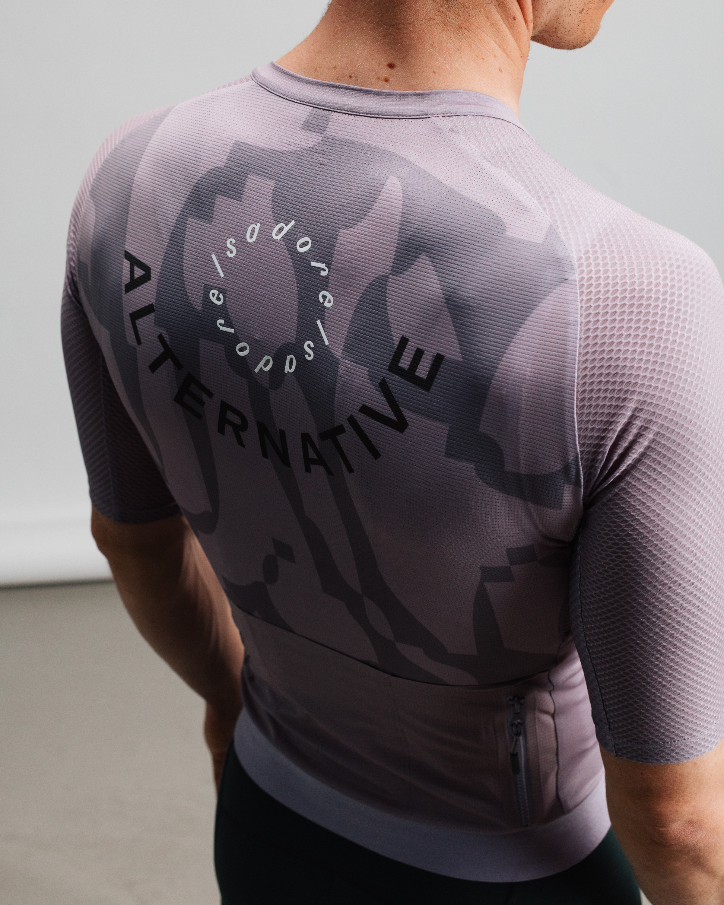 Cyklodres ISADORE Alternative