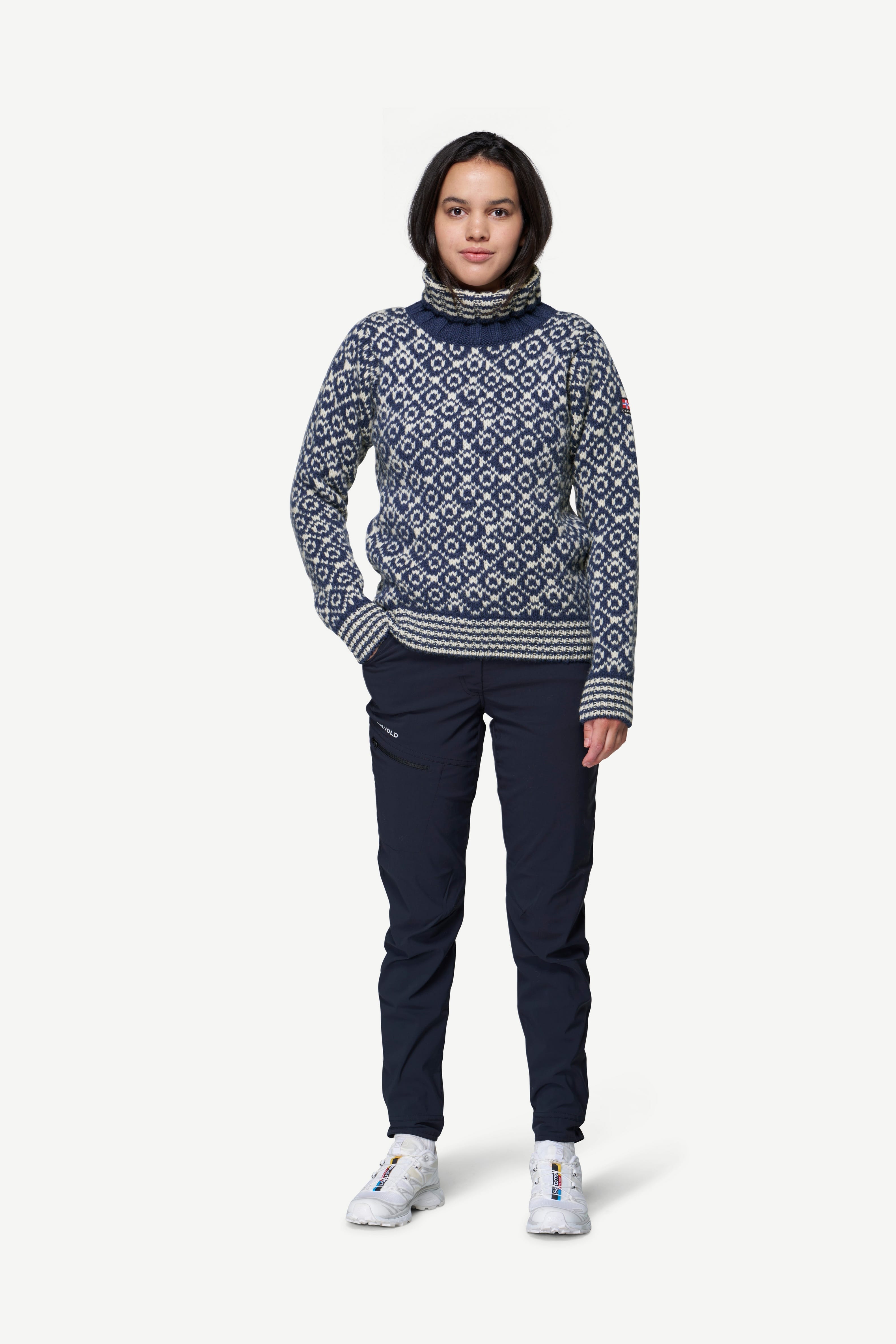 Svetr DEVOLD SVALBARD WOOL HIGH