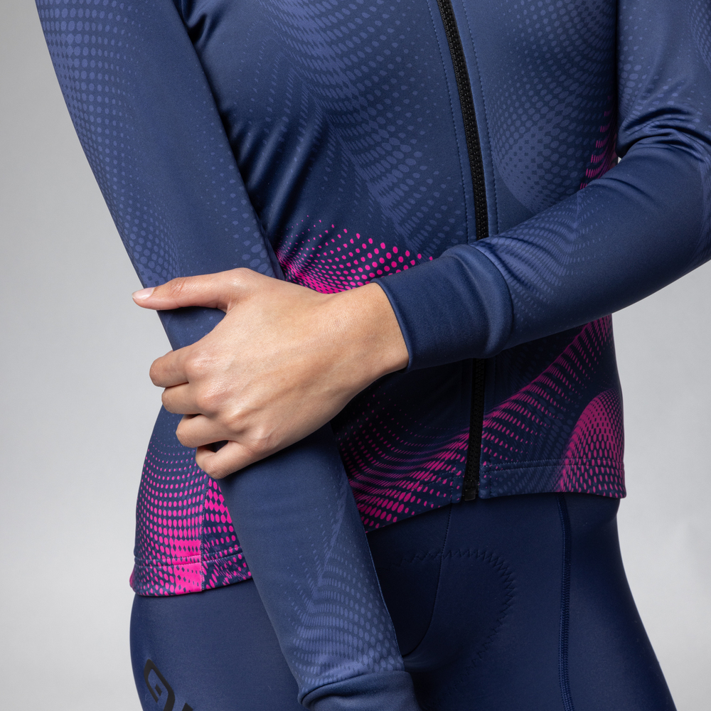 W Cyklobunda ALÉ Cosmic