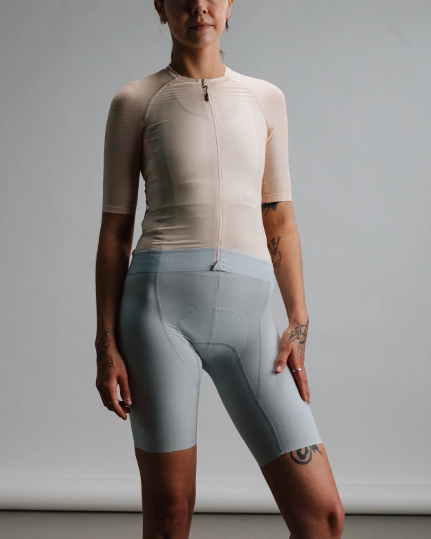 W Cyklodres ISADORE Alternative