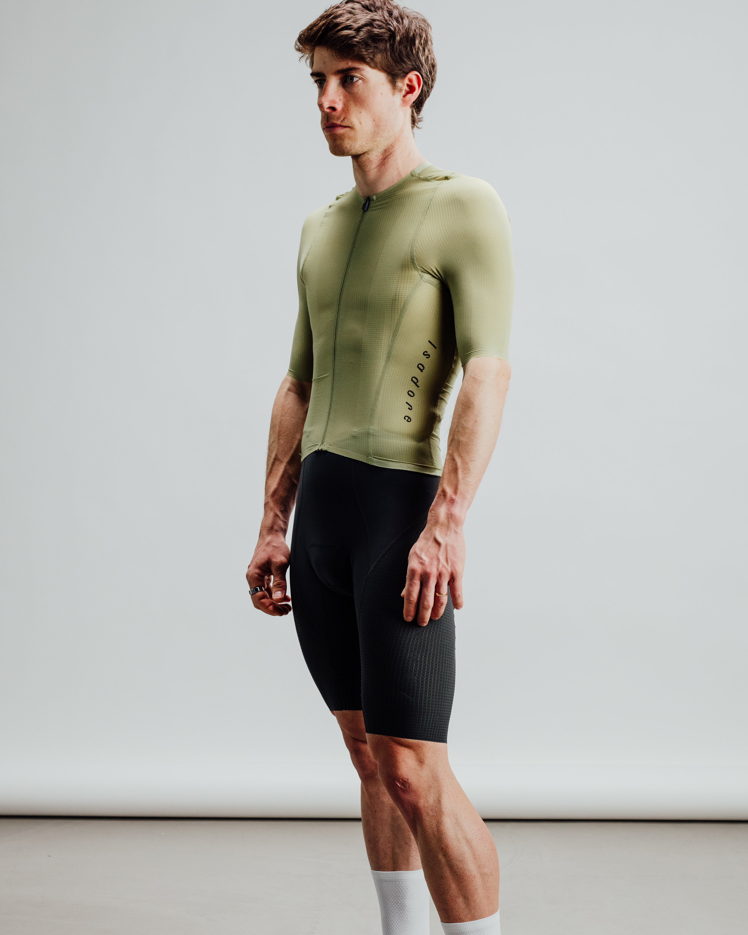 Cyklodres ISADORE Echelon Ultralight Aero