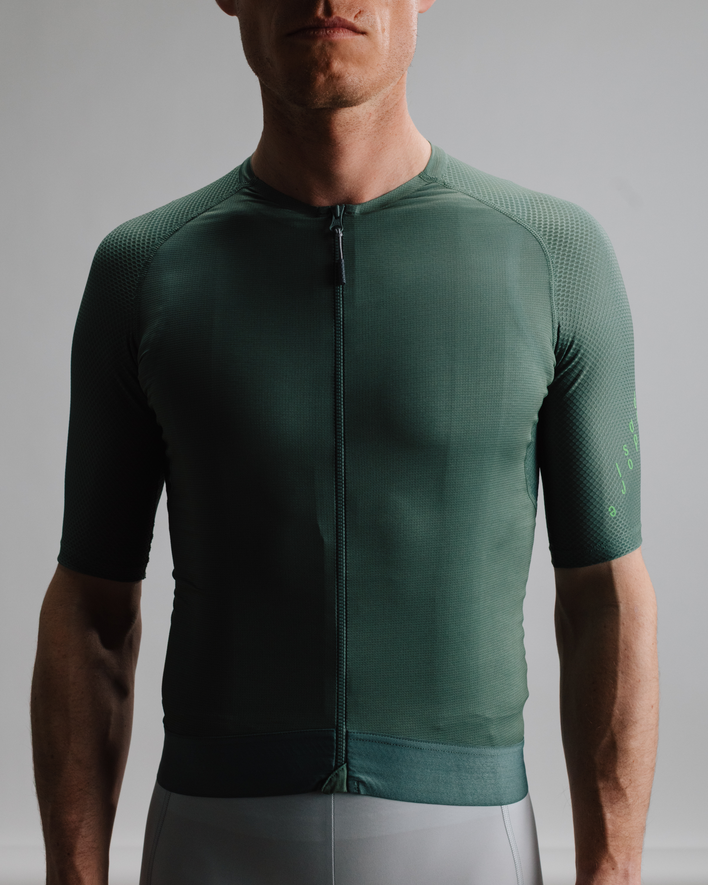 Cyklodres ISADORE Alternative