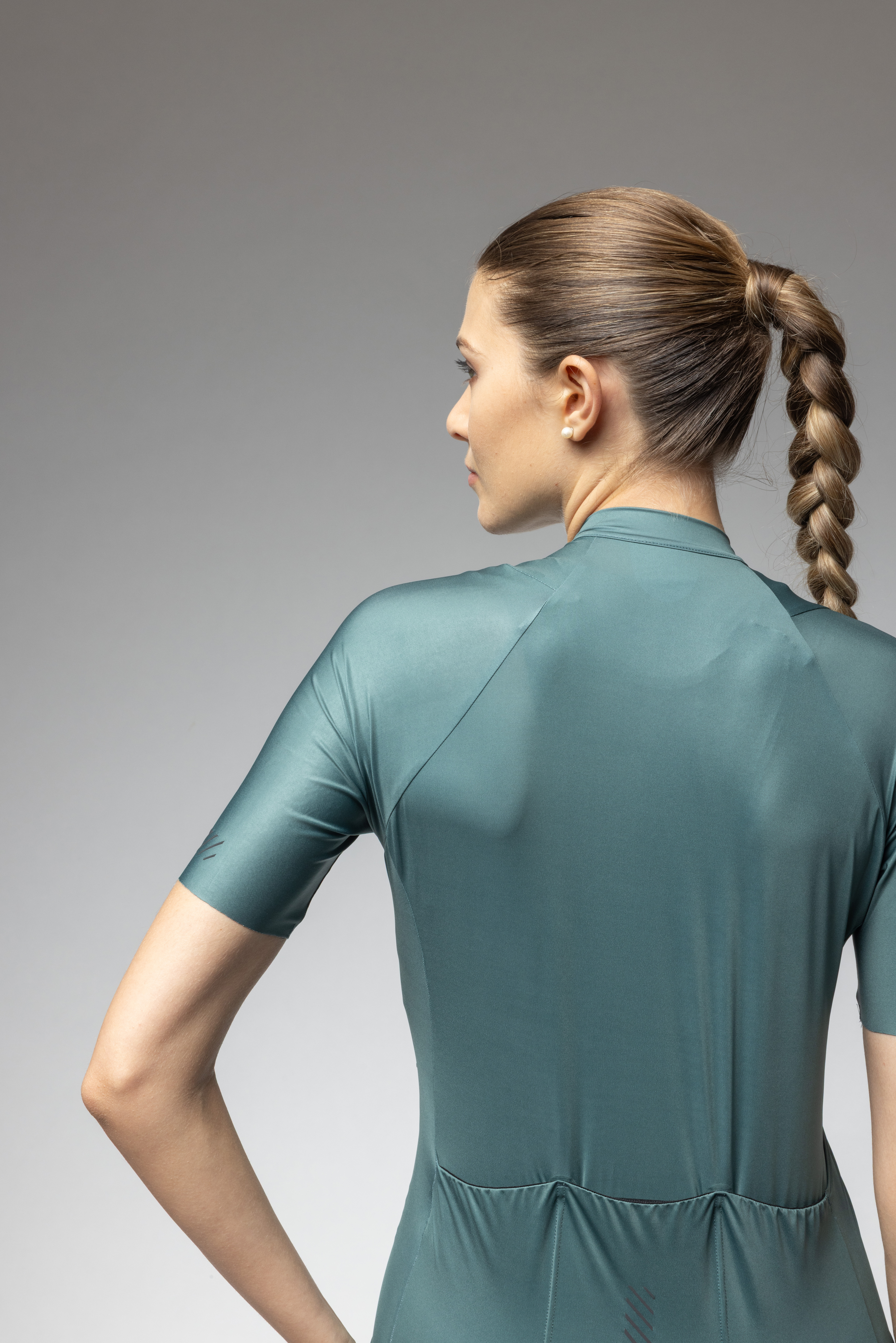 W Cyklodres ALÉ Color Block Off Road